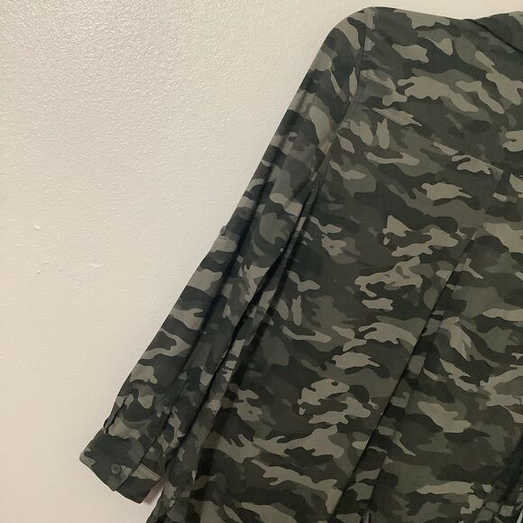 BeachLunchLounge Military Green Gorpcore Camouflage Grunge Button Down Blouse XS - Picture 7 of 12